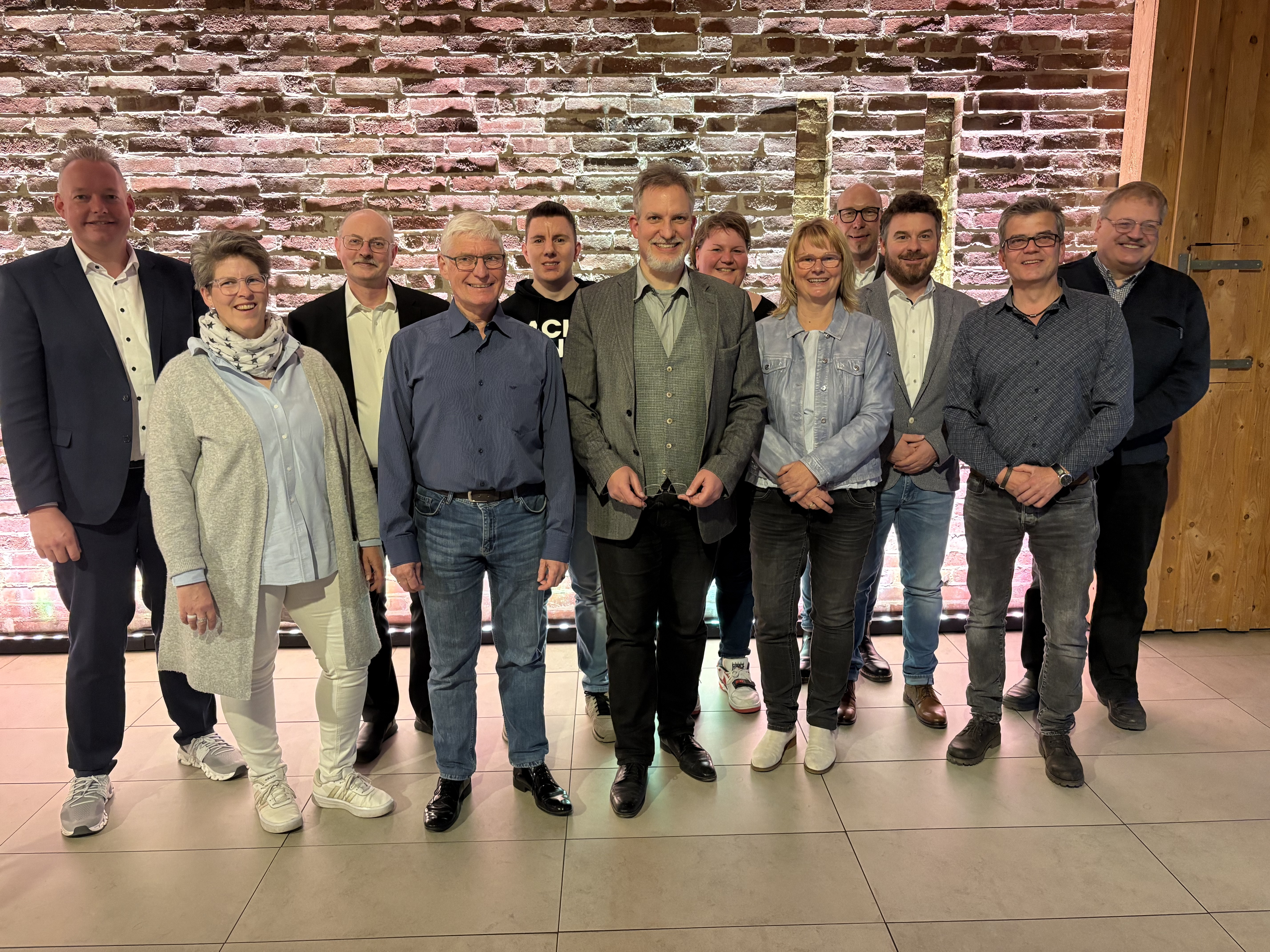 (v.l.n.r.): Marco Mhle, Tanja Maron, Heiko Wllner, Dirk Blank, Patrick Rhode, Sebastian Hoffmann, Diana Heinrich, (Bettina Hoffmann auf der Reserveliste), Carsten Wellenktter, Christoph Steinmeier, Thomas Heisel, Reinhard Uthoff.